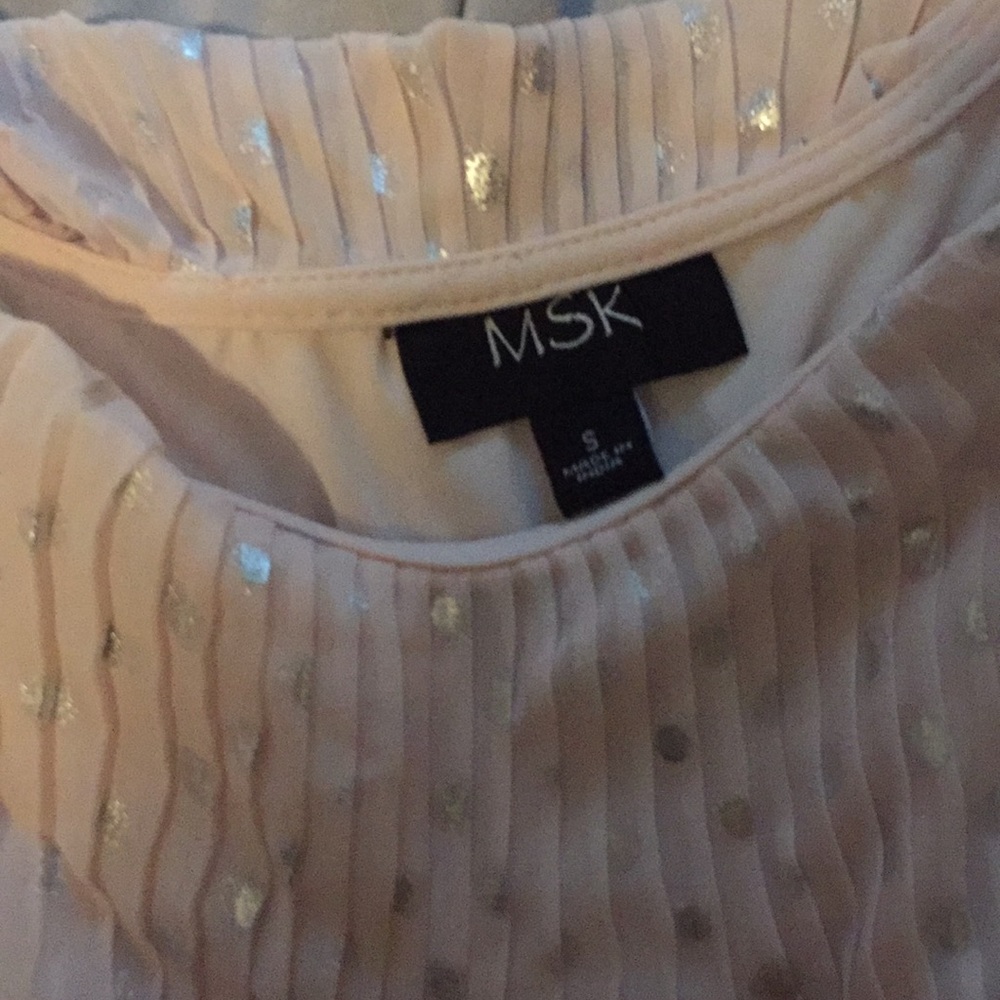 Nice blouse - Picture 2 of 5